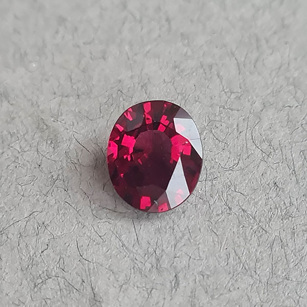 Родолит гранат 2.26ct