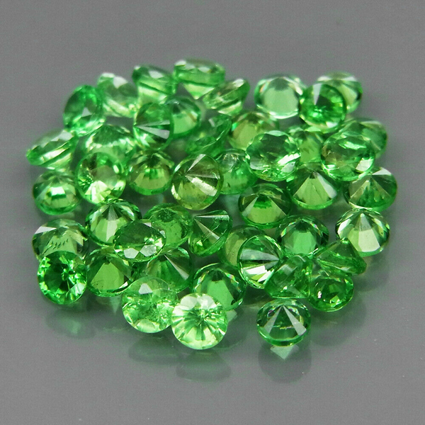 Цавориты гранаты 1.50ct 2.4 мм 25 шт