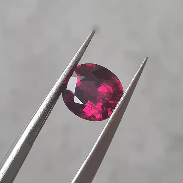 Родолит гранат 2.56ct