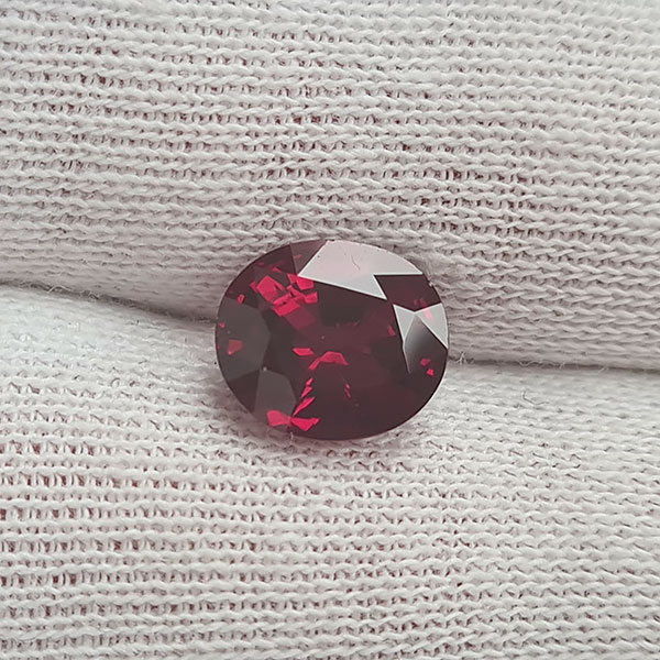 Родолит гранат 2.56ct