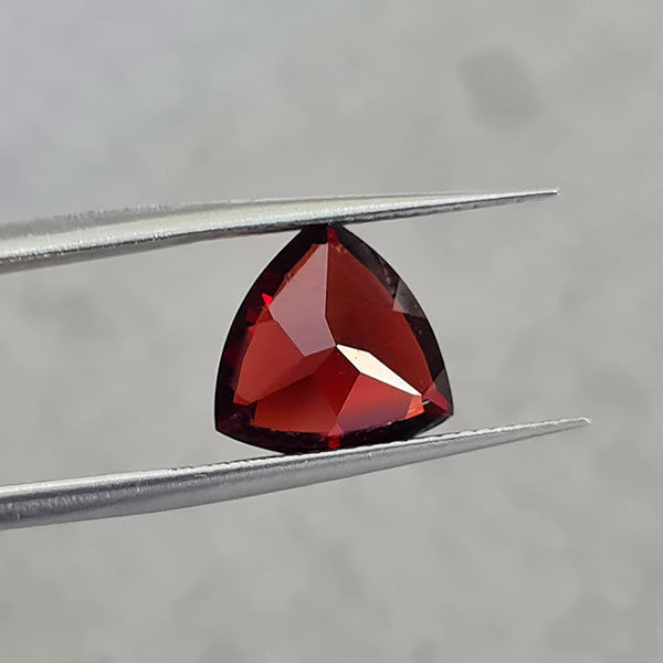 Гранат 3.46ct