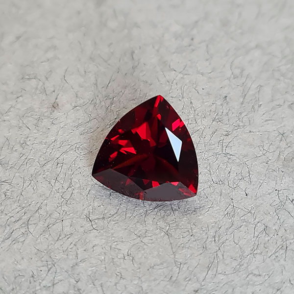 Гранат 3.46ct