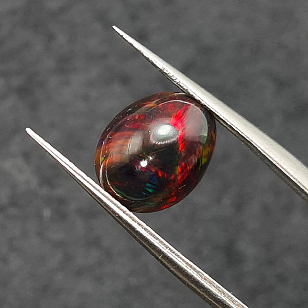 Черный опал 2.05ct