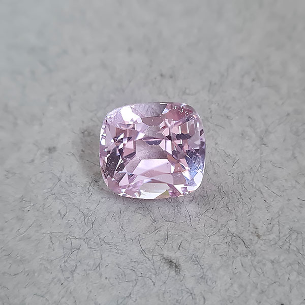 Кунцит 7.96ct