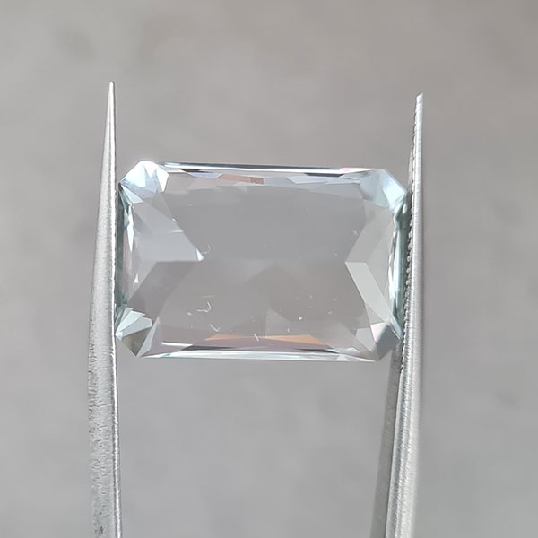 Аква топаз 15.95ct