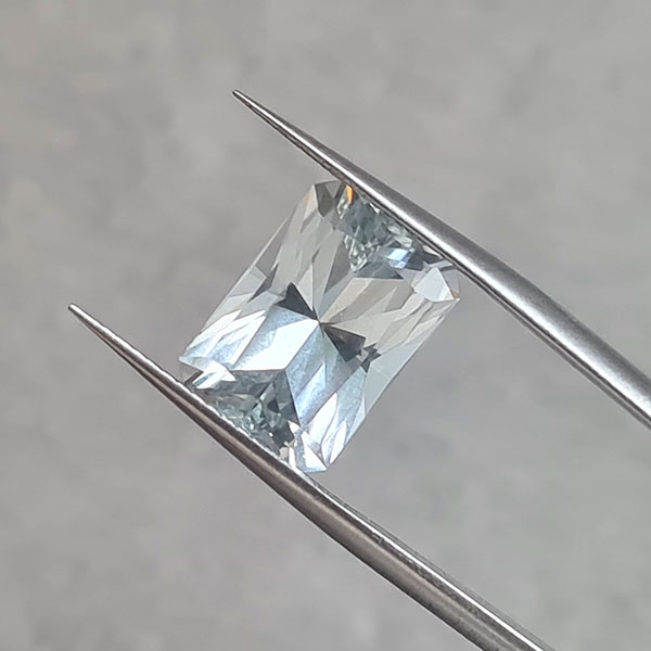 Аква топазы 13.80ct пара
